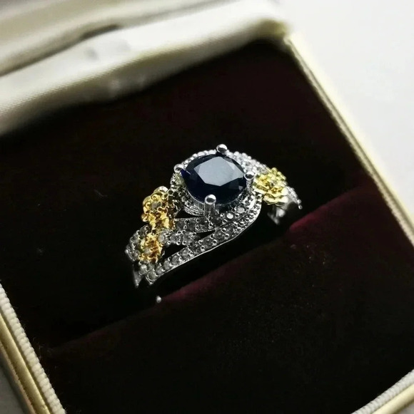 Jewelry - 925 silver ring